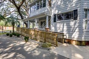 Charming Thomasville Getaway: Walk to Downtown!