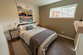 Green Mountain Falls Apt w/ Mountain View, Hot Tub