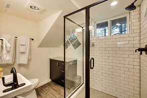 Green Mountain Falls Apt w/ Mountain View, Hot Tub