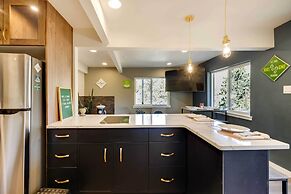 Green Mountain Falls Apt w/ Mountain View, Hot Tub