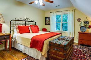 Dog-friendly Dahlonega Home w/ Private Fire Pit!