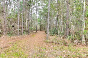 Georgia Farmhouse: Lake Access, Private Beach