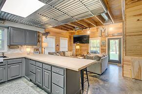 Georgia Farmhouse: Lake Access, Private Beach