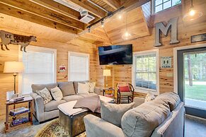 Georgia Farmhouse: Lake Access, Private Beach