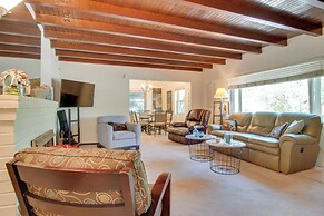 5 Mi to Dtwn: Tuscon Escape w/ Yard & Patio!