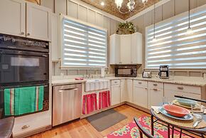 Welcoming Norcross Cottage w/ Deck + Shared Grill!