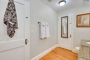 Welcoming Norcross Cottage w/ Deck + Shared Grill!