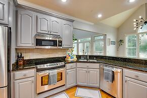 Grand Lakefront Home in Hartwell w/ Game Room!