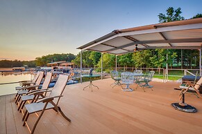 Grand Lakefront Home in Hartwell w/ Game Room!