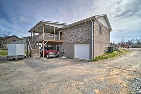 Nashville Area Apartment: 12 Mi to Downtown!