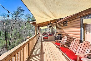 Cozy Cherry Log Cabin ~ 10 Mi to Mercier Orchards
