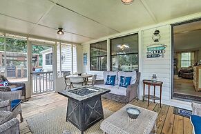 Lakeside Living: Sparta Retreat w/ Game Room!