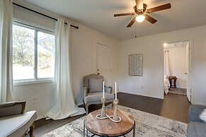 Historic Lawrenceville Home: 32 Mi to Atlanta!