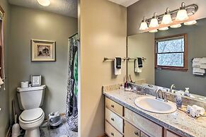 Secluded 'lavinder Laurel Leaf Cottage' Near Creek