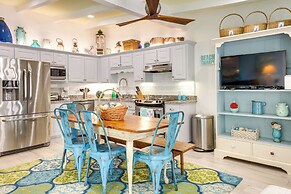 Pet-friendly Jekyll Island Abode - Walk to Beach!