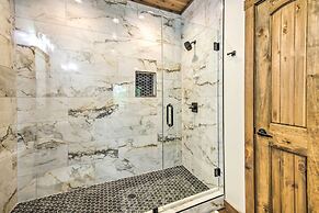 Riverside Mtn Retreat w/ Hot Tub & Game Room!