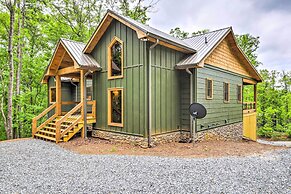 Riverside Mtn Retreat w/ Hot Tub & Game Room!