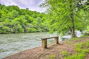 Riverside Mtn Retreat w/ Hot Tub & Game Room!