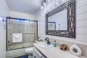 Mountain Home Near Yosemite w/ Well-being Retreat!