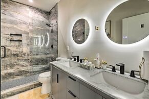 Luxury Smart Home: 2 Miles to Downtown Atlanta!