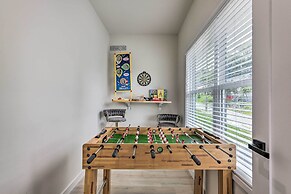 Luxury Smart Home: 2 Miles to Downtown Atlanta!