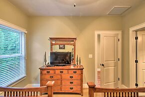 Hiawassee Haven on Lake Chatuge w/ Boat Slip!