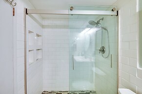 New Smyrna Beach Condo w/ Ocean-view Balcony!