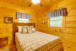 On Fightingtown Creek: Forested Mccaysville Cabin!