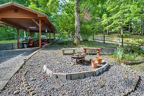 Cozy Hiawassee Cabin - 4 Mi to Lake Chatuge!