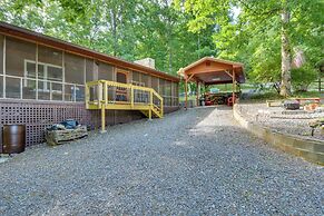 Cozy Hiawassee Cabin - 4 Mi to Lake Chatuge!