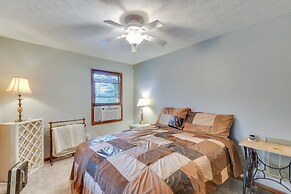 Cozy Hiawassee Cabin - 4 Mi to Lake Chatuge!