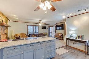 Cozy Hiawassee Cabin - 4 Mi to Lake Chatuge!