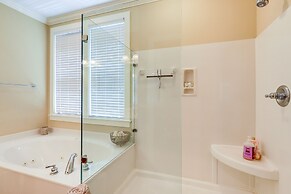 Lakefront Oconee Vacation Rental w/ Patio & Views!