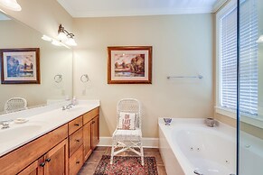 Lakefront Oconee Vacation Rental w/ Patio & Views!