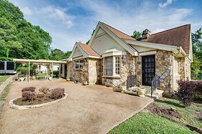Cozy Jackson Vacation Rental < 1 Mi to University