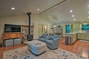 Cozy Clayton Cabin w/ Deck & Mountain Views!