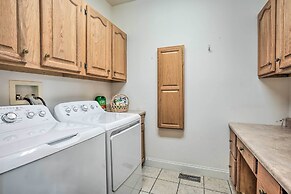 Fish, Kayak & More: Lakefront Georgia Home