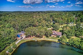 Fish, Kayak & More: Lakefront Georgia Home