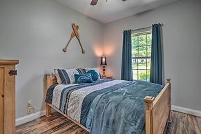 Fish, Kayak & More: Lakefront Georgia Home