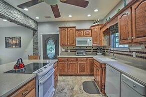 Fish, Kayak & More: Lakefront Georgia Home