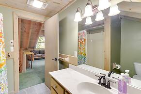 Cozy Cherry Log Cabin w/ Hot Tub & Mountain Views!