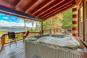Cozy Cherry Log Cabin w/ Hot Tub & Mountain Views!