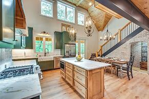 Luxurious Clarkesville Cabin w/ Decks & Fire Pit