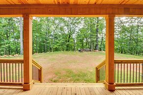 Luxurious Clarkesville Cabin w/ Decks & Fire Pit