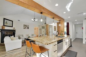 Spacious Winder Getaway w/ Hot Tub + Game Room!