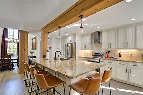 Spacious Winder Getaway w/ Hot Tub + Game Room!