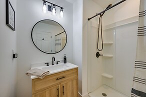 Modern Milledgeville Getaway: Walk to Downtown!