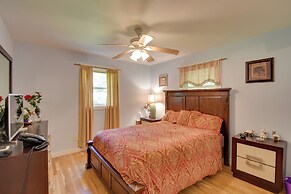 Peaceful Lake Hartwell Hideaway w/ Boat Dock!