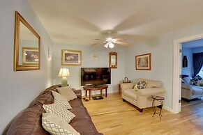 Peaceful Lake Hartwell Hideaway w/ Boat Dock!