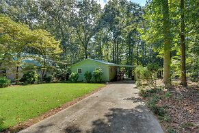 Peaceful Lake Hartwell Hideaway w/ Boat Dock!